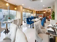 Menora Premium Da Nang - Sea Corner Boutique Отели рядом с достопримечательностью «Marble Moutain»