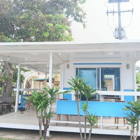 Sea View Resort