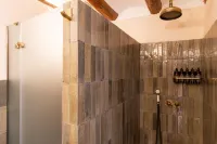 Hotel Montrubí 1771 - Slow Winery Hotel - Adults Only - bar
