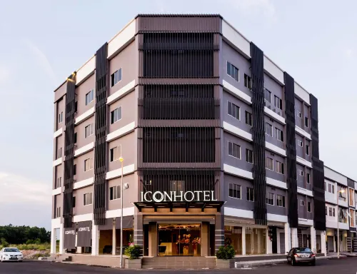 Icon Hotel Segamat - Parkplatz