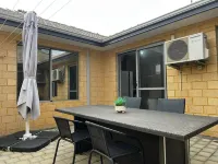 Transit Nest - A 2brm Sepal Stay - บังกะโล
