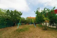 House Bistre With Private Pool - 3-Sterne