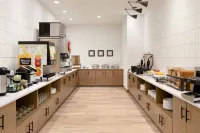 Staybridge Suites ROCHESTER – MAYO CLINIC AREA by IHG - Quầy bar