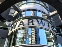 Warwick Le Crystal Montreal Hotel in zona Cinema Ex-Centris
