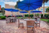 SureStay Plus Hotel by Best Western the Villages - piscina