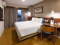 Mercure Curitiba Golden - balcony