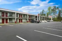Red Roof Inn Charlotte - Airport - parcheggio