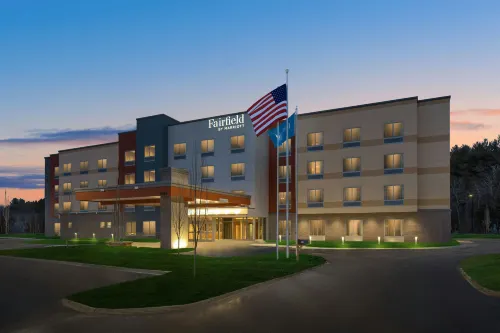 Fairfield Inn & Suites Traverse City - 3-Star