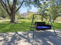Orchard Oasis 5 Bedroom Home - 4-Star