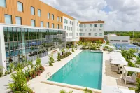 Four Points by Sheraton Georgetown - С бассейном