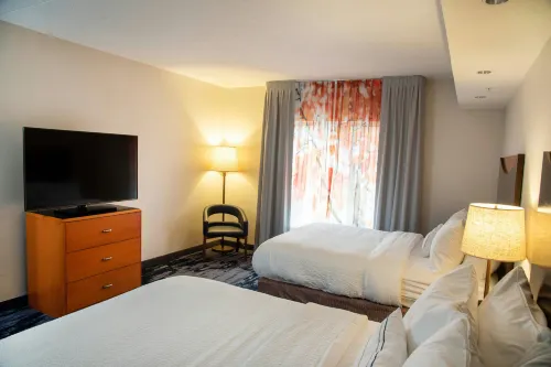 Fairfield Inn & Suites Lewisburg - Parkplatz