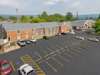 Quality Inn - parking
