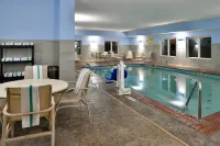 Hampton Inn by Hilton Kansas City Northeast - Family