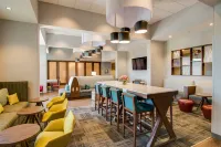 Hampton Inn & Suites by Hilton Nashville North Skyline - bar