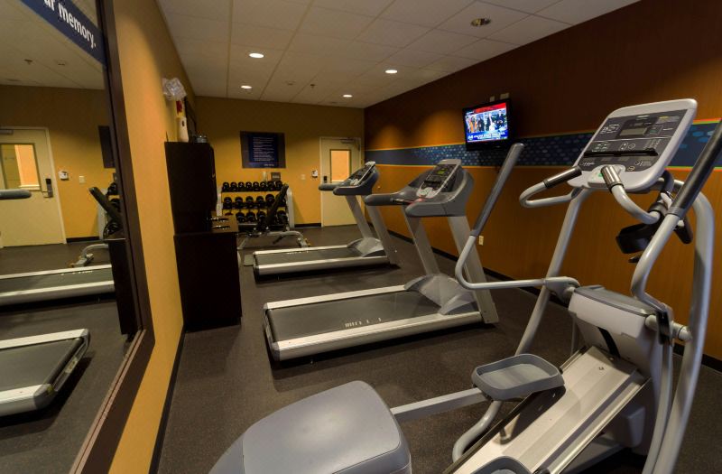 Hampton Inn & Suites Sevierville @ Stadium Drive photo 3