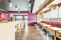 米德蘭希爾頓Tru飯店 - 早餐