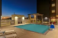 Home2 Suites by Hilton Turlock - Pools