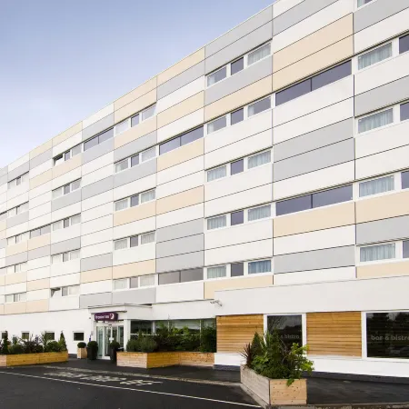 Premier Inn Manchester Airport (M56/J6) Runger Lane South