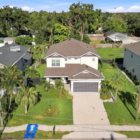 Near Madeira Beach - Sleeps 10 Games Fire Pit