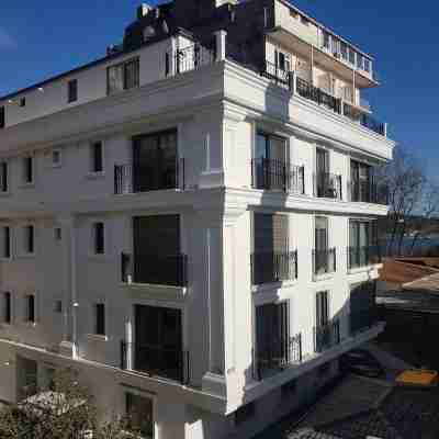 Çırağan Suites Bosphorus Hotel Exterior