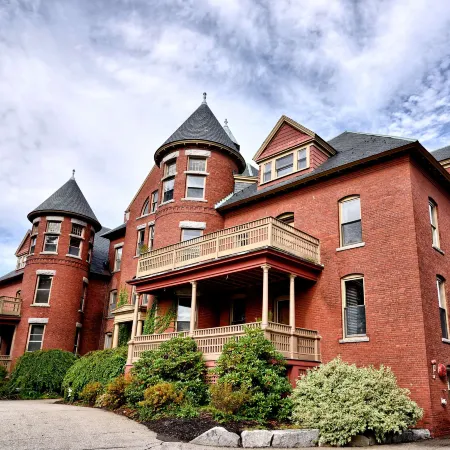 The Centennial Hotel