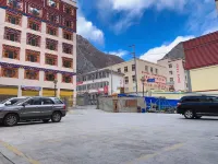 BAN DA HOTEL