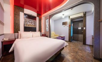 Suyu Palace Hotel