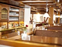 Hotel & Restaurant Schimmelreiter Hotels in Schleswig-Flensburg