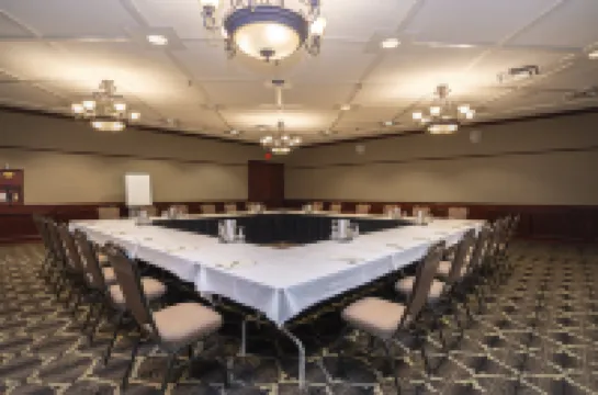 แซนด์แมน ซิกเนเจอร์ เอดมันตัน ดาวน์ทาวน์ โรงแรม