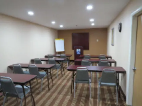 Cape Cod Hotel โรงแรมในสเตเบิลทาวน์