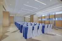 Holiday Inn Express Zhengzhou Longzi Lake