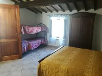 Apartment Iris 3 Bedrooms,2 Bath, Living Room 10 Pax Hotels in Monte Castello di Vibio