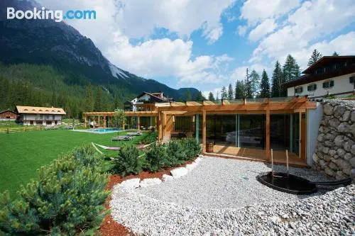 多羅米特諾夫阿爾特波斯特酒店