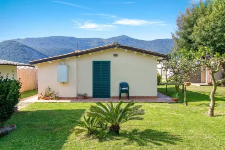 Villa la Cesa Max 8 Persons Отели рядом с достопримечательностью «Tiki Bar»