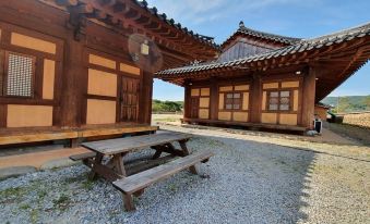 Jeongeup Naejangsan Hanok Pension