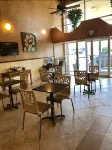 Coachman's Inn - parkir