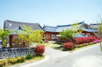 Hampyeong Daon Hanok Pension Hotels in Hampyeong
