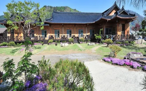 Inje Mountain Valley Pension Hotels in Inje-gun
