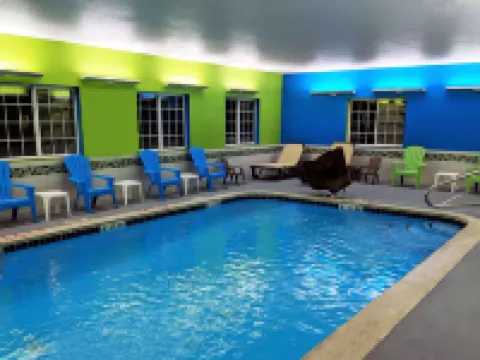 Microtel Inn & Suites by Wyndham Michigan City Hotels in Coolspring Township