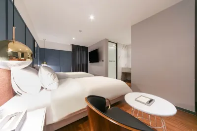 Pohang Brown Dot Hotel