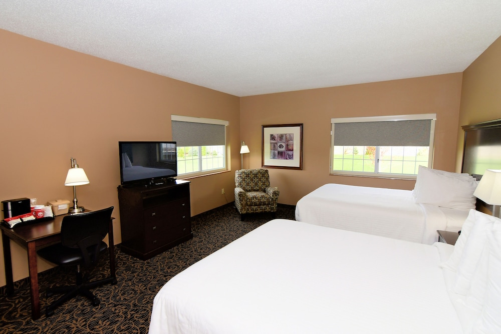 Cobblestone Inn & Suites - Denison Majestic Hills