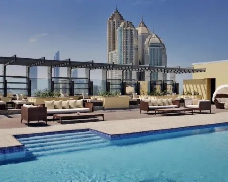 サザン サン ホテル アブダビ アブダビのホテル