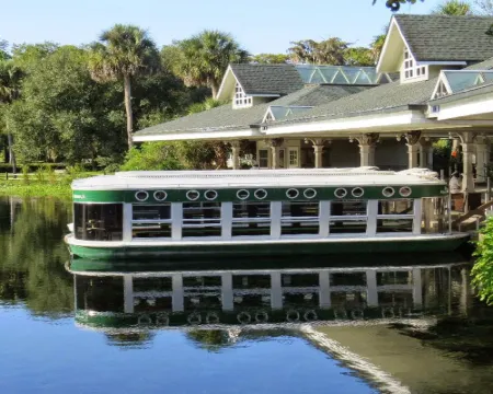 Holiday Inn & Suites OCALA CONFERENCE CENTER by IHG Hotels in Ocala