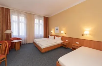 Hotel Europa Hotel dekat Dicker Turm (Frauenturm)