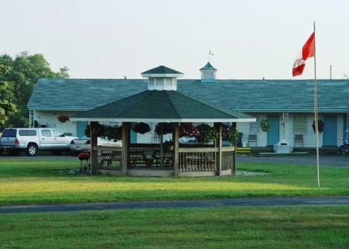 Theater Motel Hotels in Chautauqua