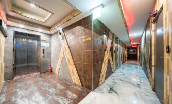 Daegu Daemyeong-Dong New Prince Hotel