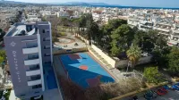 Deluxe City Hotel - 2-Star