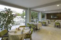 La Piscine Art Hotel, Philian Hotels and Resorts - sarapan