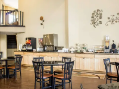 クオリティイン & スイーツ ウィルソン I-95 ウィルソンのホテル