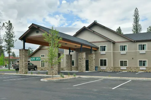 GrandStay Hotel & Suites Hotels in Sisters